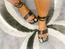 Load image into Gallery viewer, Bella Black Square Sandals
