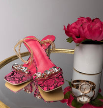 Load image into Gallery viewer, Alexandra Luxury Heels Pink
